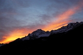 8 - Alba in Val Bregaglia, 6 feb. 2011